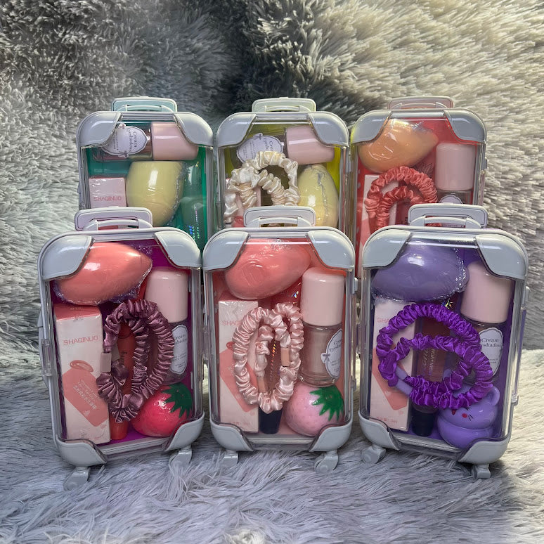 Mini Suitcase Lip Care Gift Set 8pcs