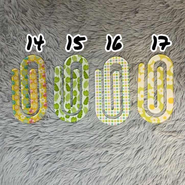 Jumbo Acrylic Paperclip Bookmark | Clear Acrylic Bookmark