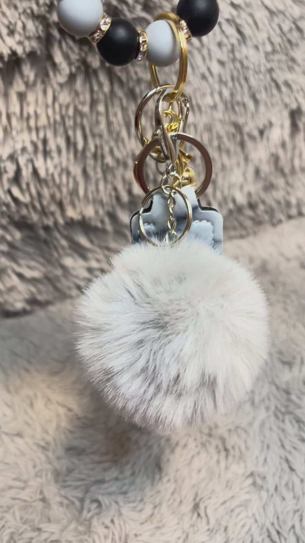 4pcs Beaded Wristlet Safety Keychain Accessory Set