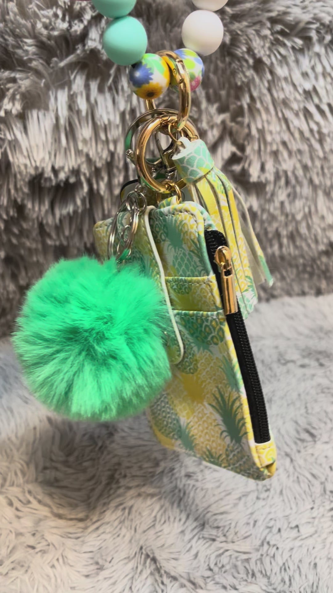 5pcs Pineapple Wallet Safety Keychain Accessory Set